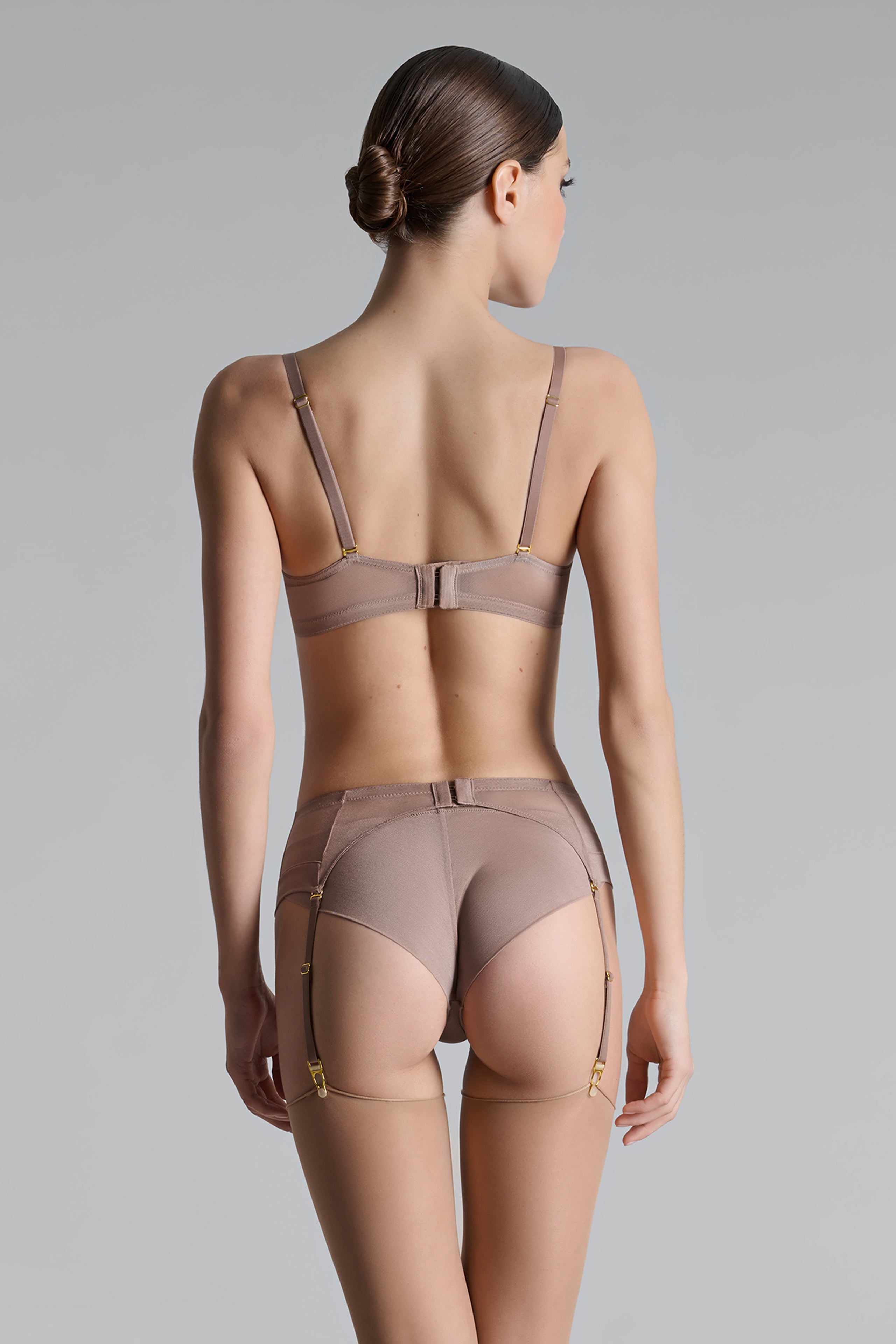 Reggicalze - Corps à Corps