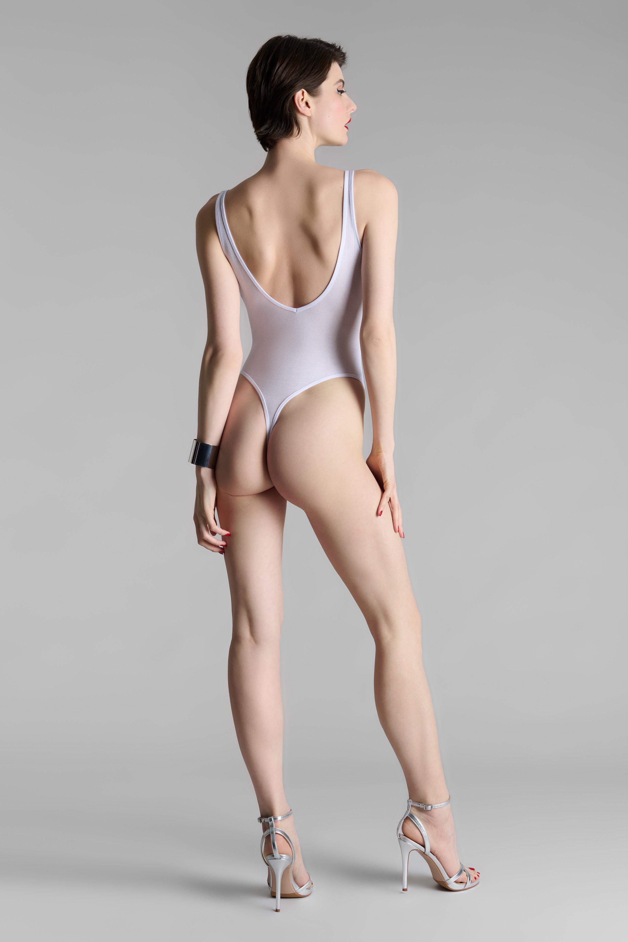 Body string V-Ausschnitt - La Femme Amazone