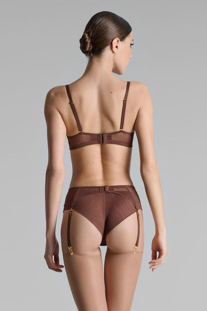 Garter Belt - Corps à Corps