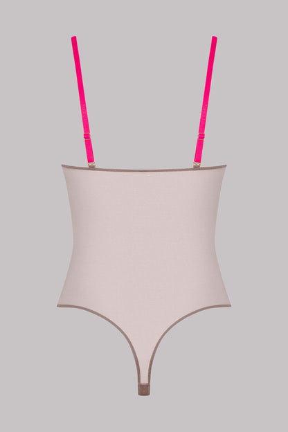 Body string - Corps à Corps