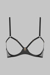 Soutien-gorge ouvert - Chambre Noire